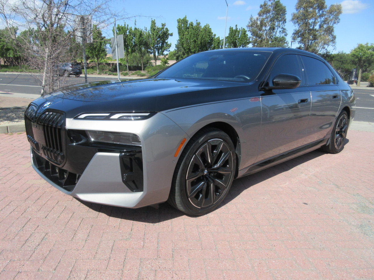 Used 2023 BMW i7 xDrive60