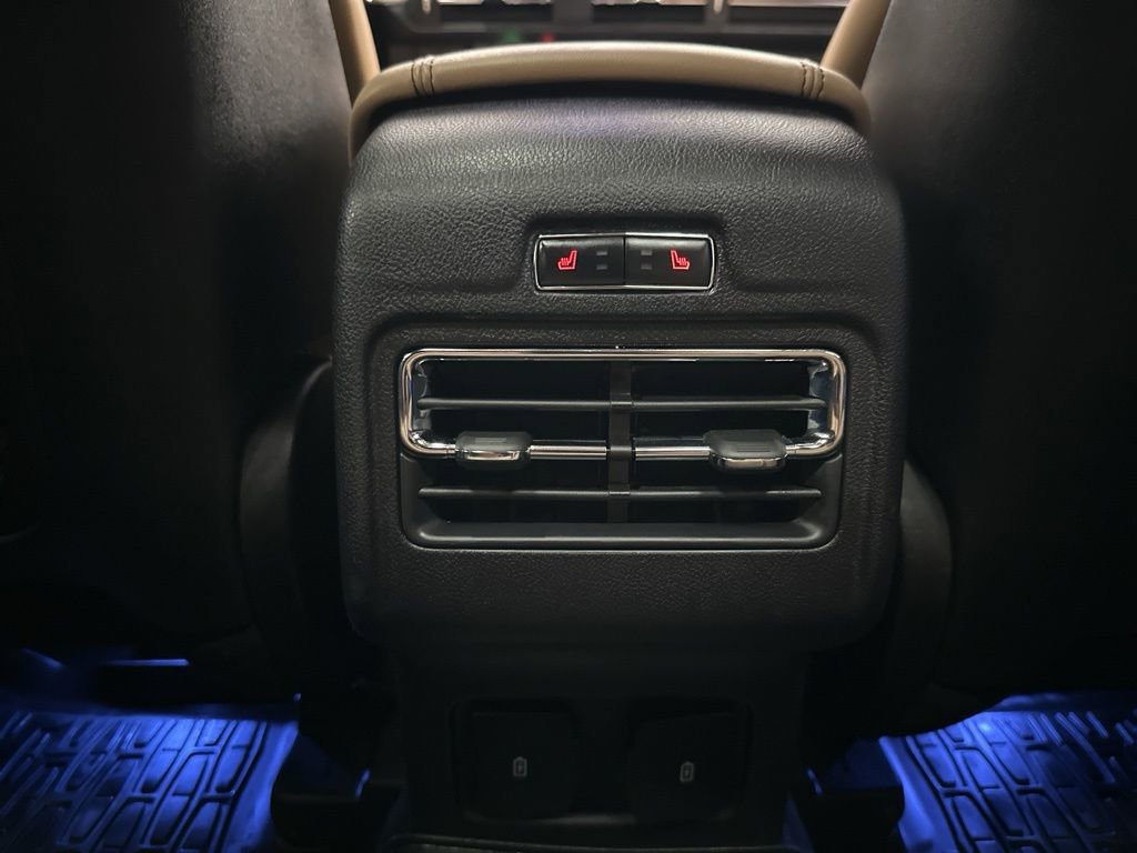 Used 2023 Lincoln Corsair Reserve w/ Equipment Group 202A image 23