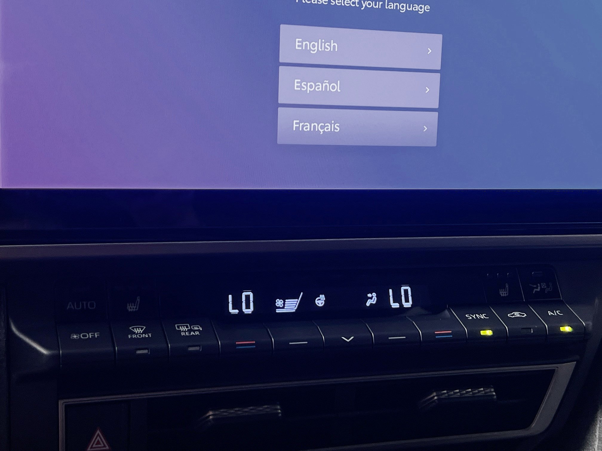 Used 2025 Toyota Camry XLE FWD image 26