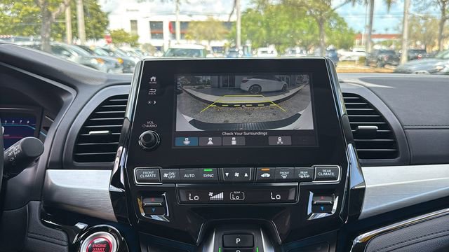 Used 2023 Honda Odyssey Touring image 25