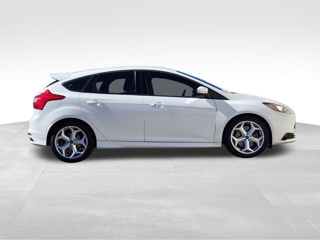 Used 2013 Ford Focus ST FWD image 9