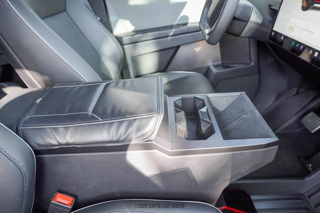 Used 2024 Tesla Cybertruck Cyberbeast AWD/4WD image 24