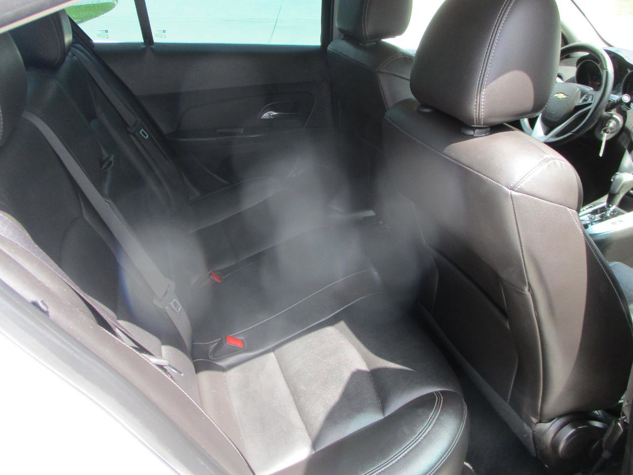 Used 2015 Chevrolet Cruze LT FWD image 12