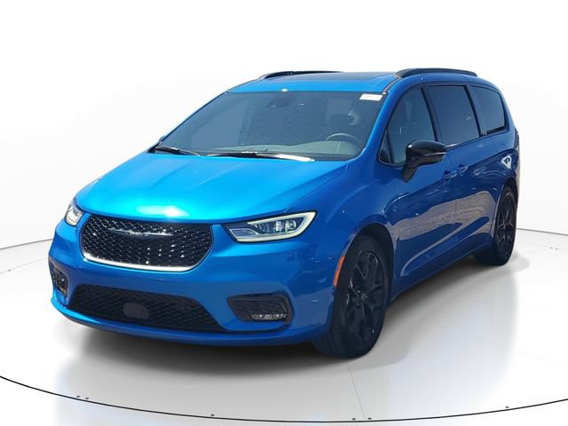 New 2026 Chrysler Pacifica Select w/ S Appearance Package FWD image 2