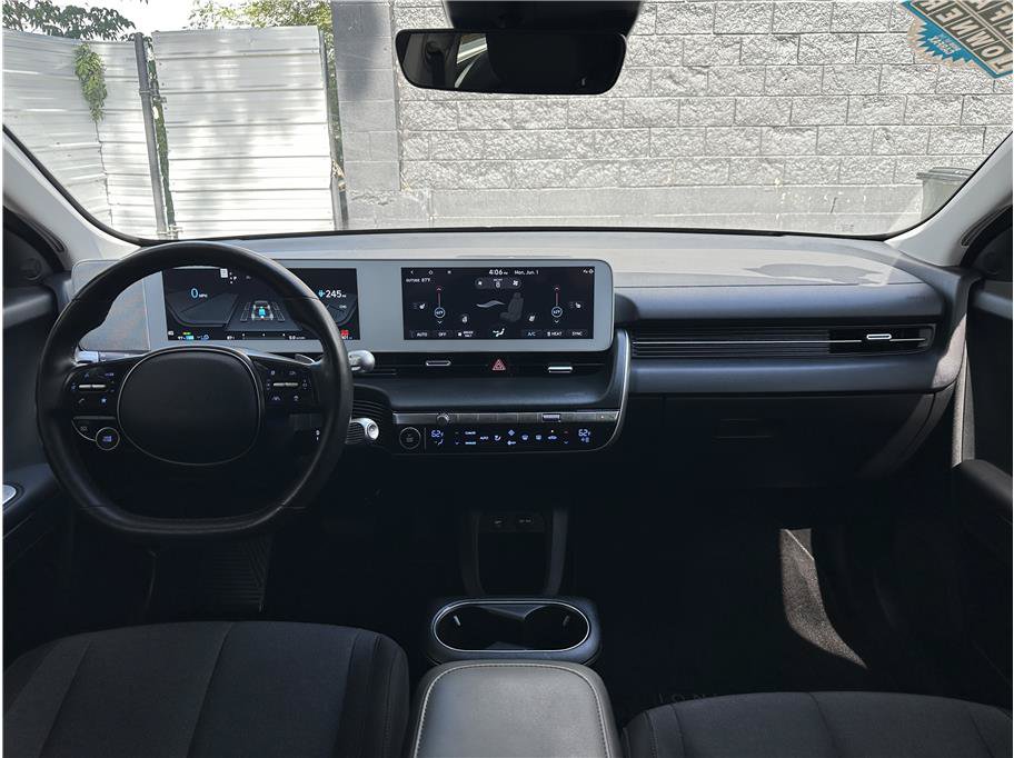 Used 2024 Hyundai Ioniq 5 SEL AWD/4WD image 17