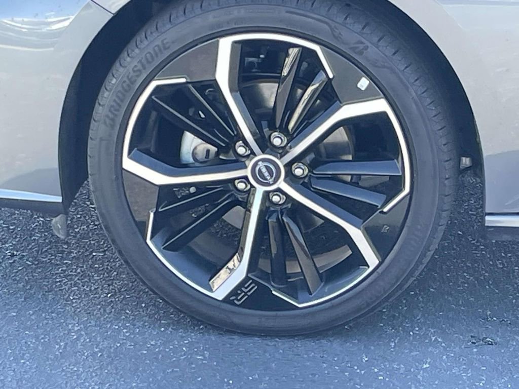 Used 2025 Nissan Altima 2.5 SR image 21