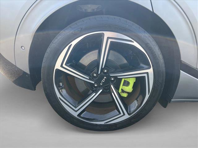 Used 2024 Kia EV6 GT image 25