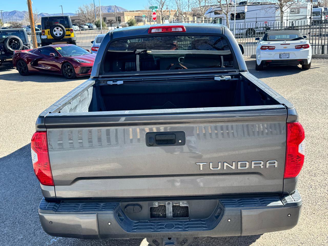 Used 2018 Toyota Tundra Limited w/ Limited Premium Package AWD/4WD image 7