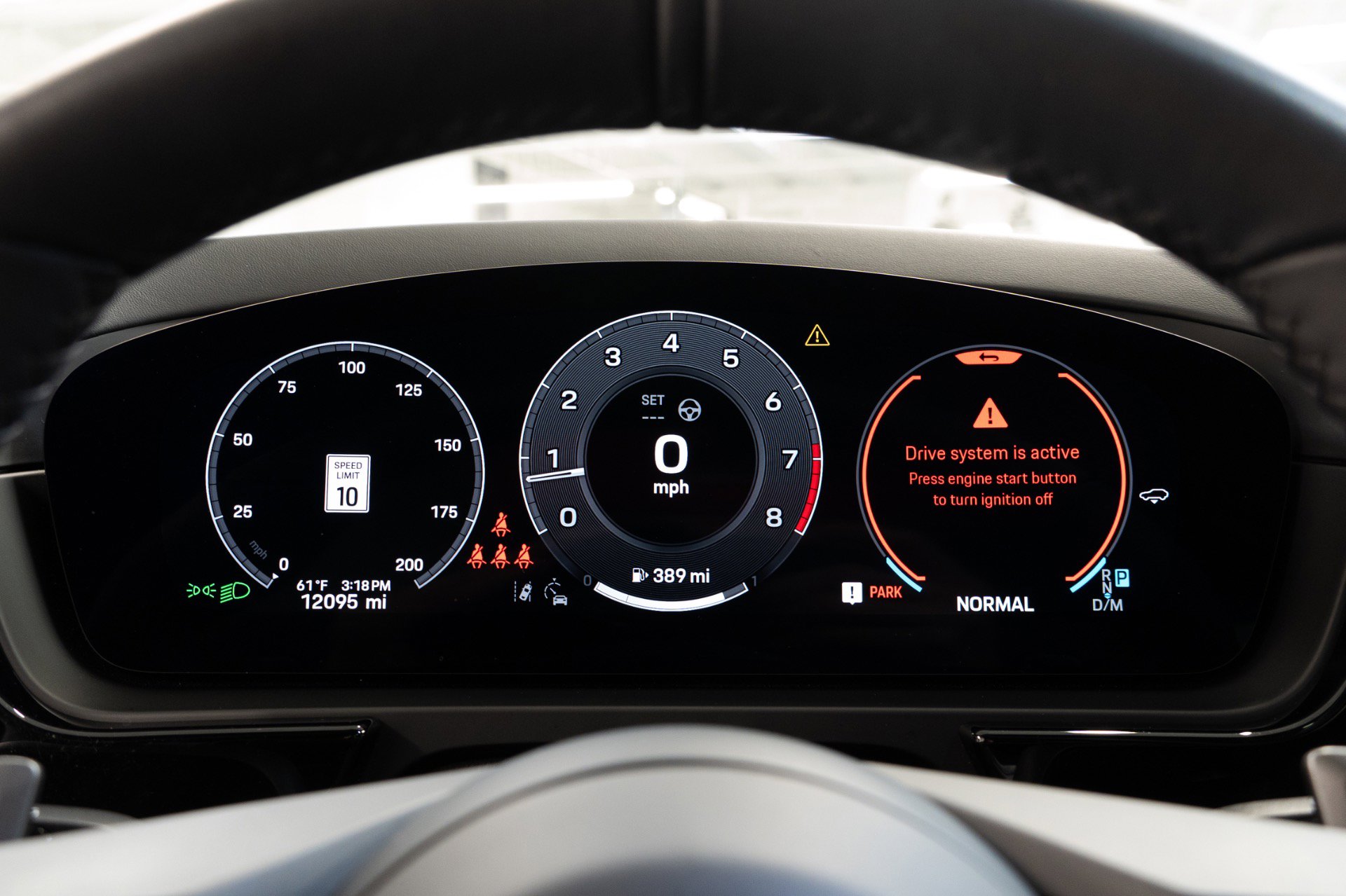 Used 2025 Porsche Cayenne GTS image 18