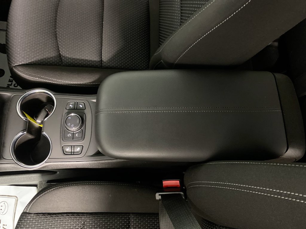 Certified 2024 GMC Terrain SLE w/ Driver Convenience Package AWD/4WD image 20