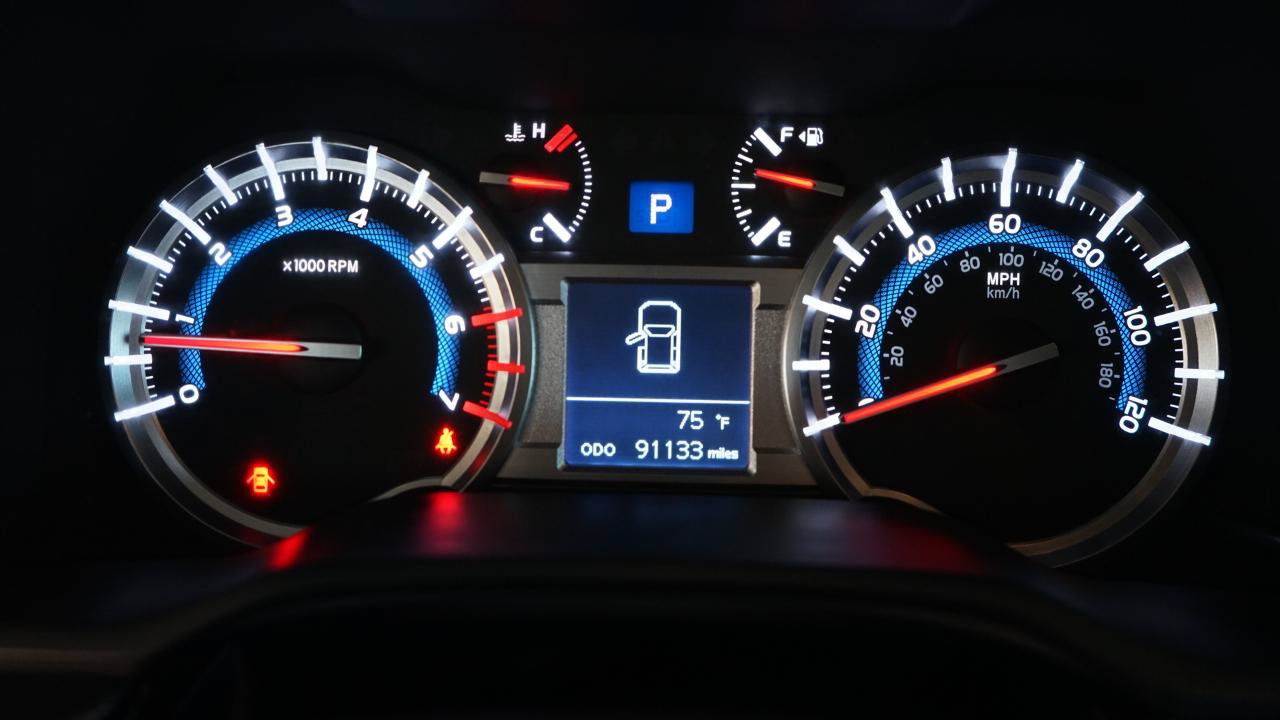 Used 2019 Toyota 4Runner Limited AWD/4WD image 15