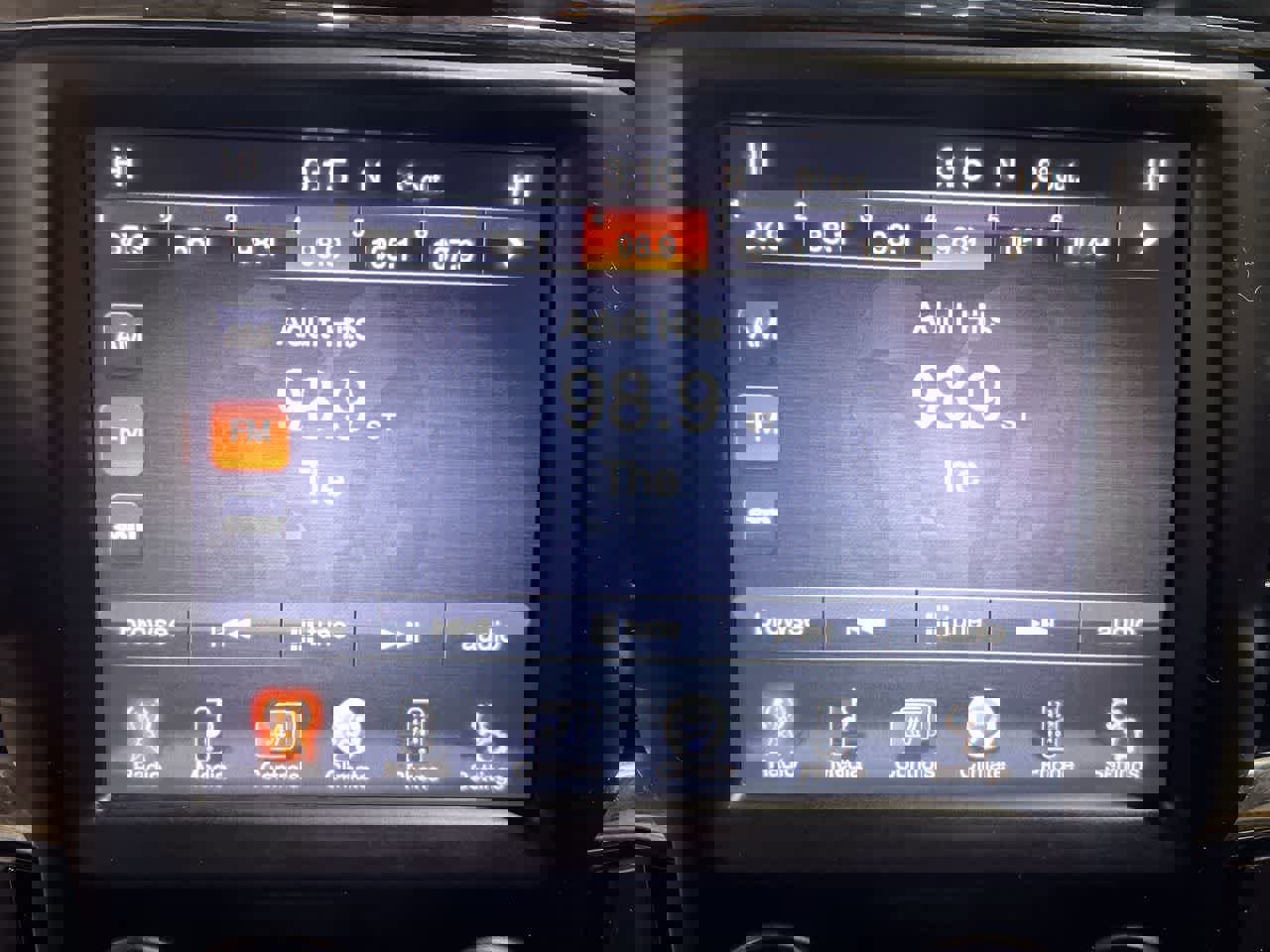 Used 2015 RAM 1500 Sport w/ Sport Premium Group image 16