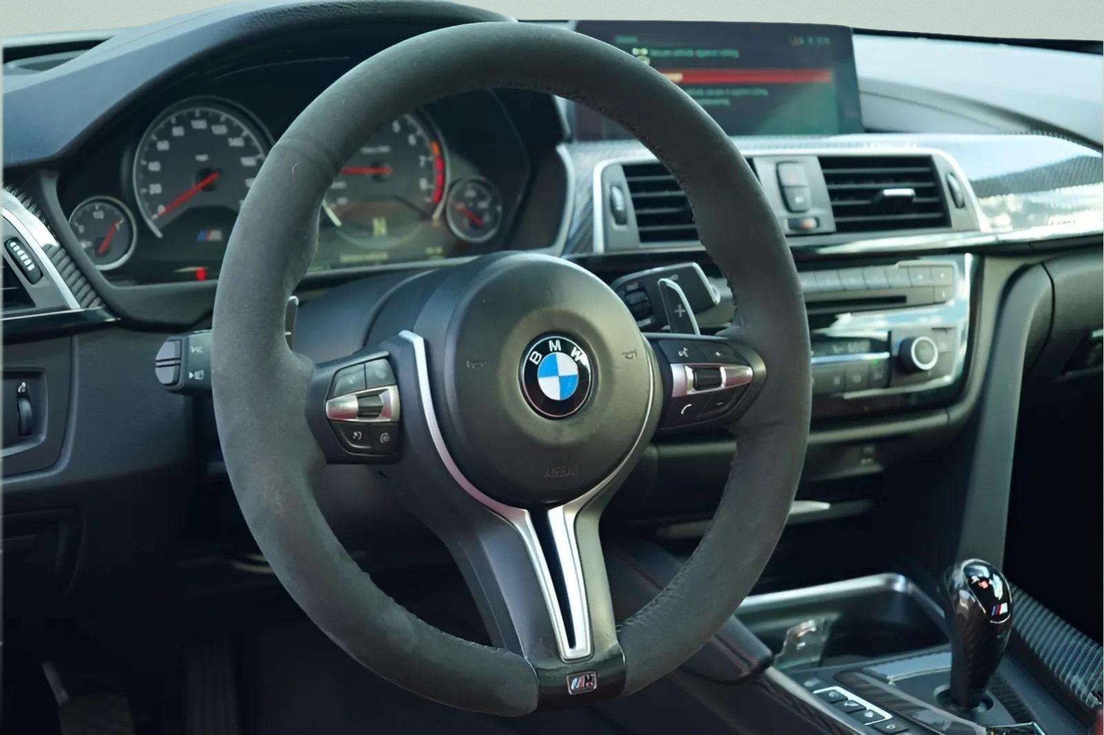 Used 2018 BMW M4 Coupe w/ Competition Package image 44