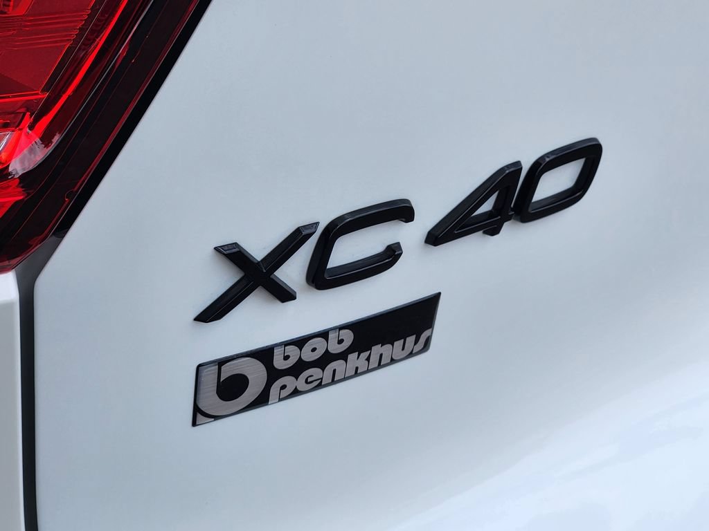 New 2026 Volvo XC40 B5 Ultra w/ Climate Package AWD/4WD image 31