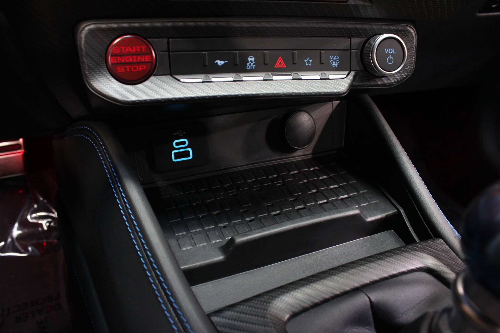 Used 2024 Ford Mustang Dark Horse w/ Dark Horse Handlin Package image 57