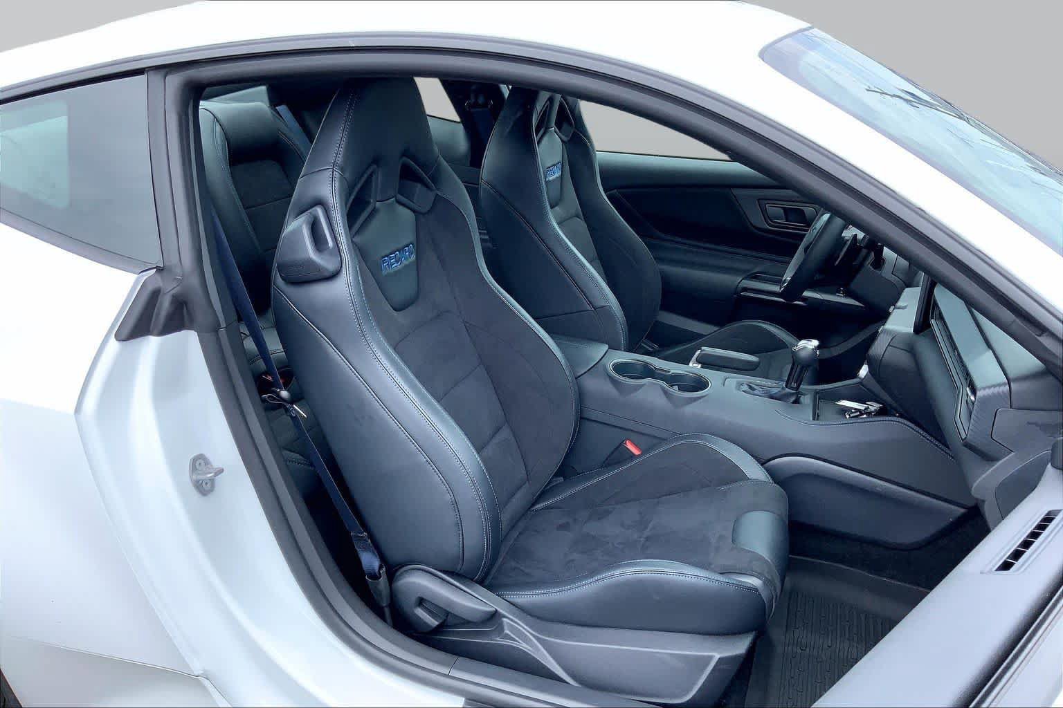 Certified 2025 Ford Mustang Dark Horse RWD image 9