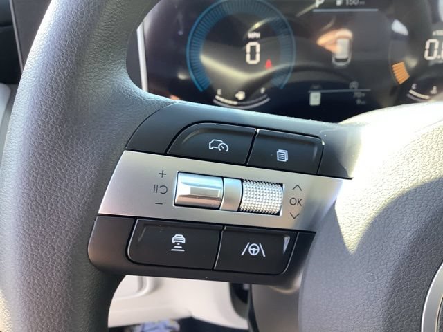 Certified 2025 Hyundai Tucson SE AWD/4WD image 29
