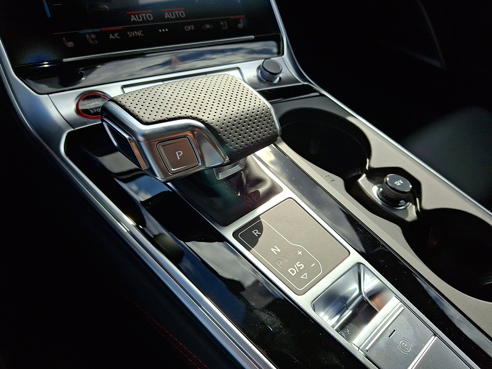 New 2026 Audi RS 7 Performance image 11