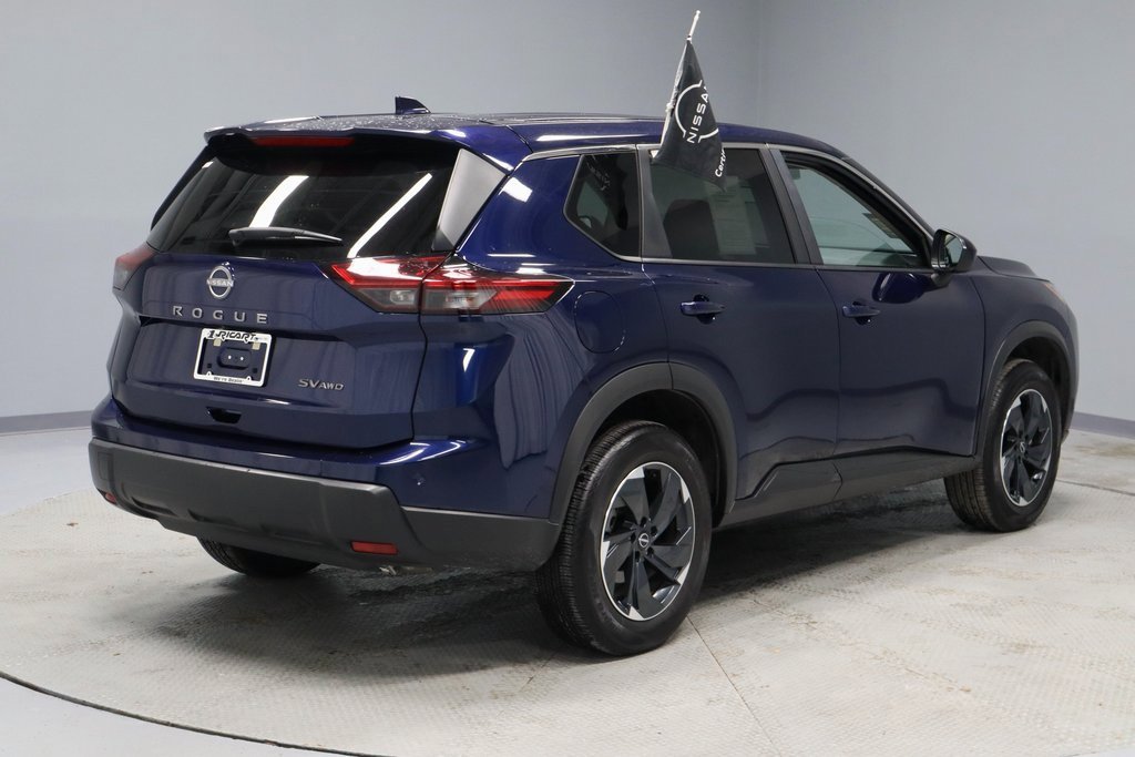 Certified 2024 Nissan Rogue SV image 13