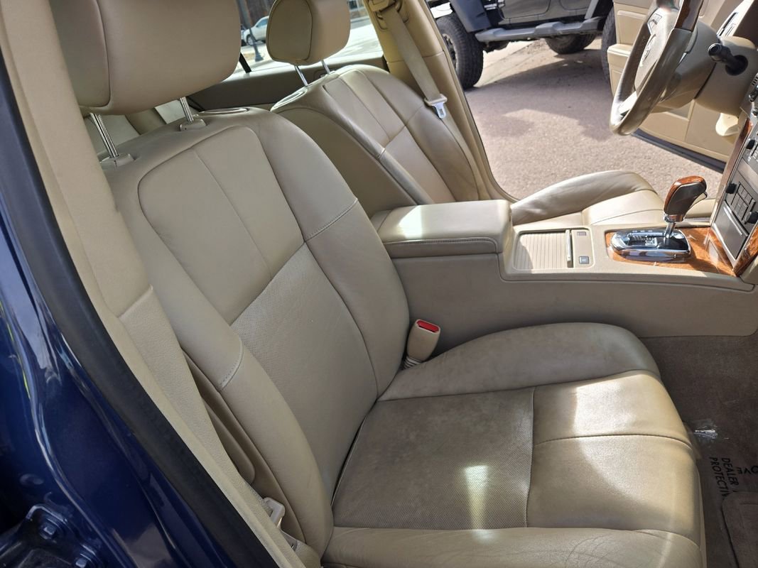 Used 2009 Cadillac STS AWD w/ AWD Preferred Equipment Group image 24