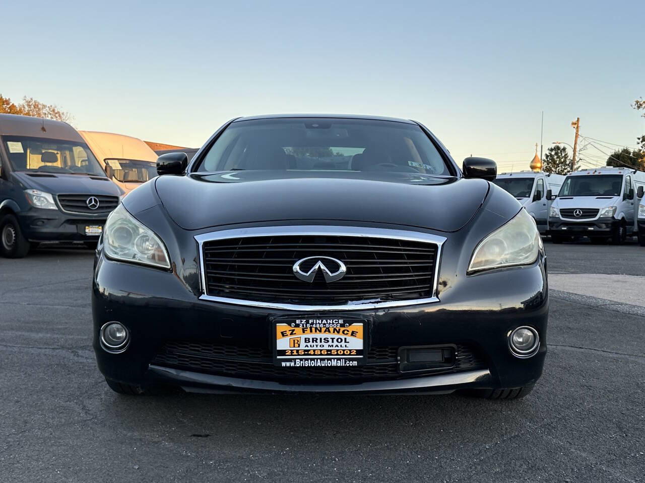 Used 2011 INFINITI M37 x w/ Deluxe Touring Pkg image 8