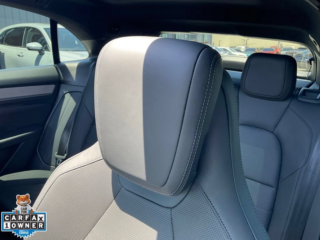 Used 2025 Porsche Macan 4S Electric AWD/4WD image 18