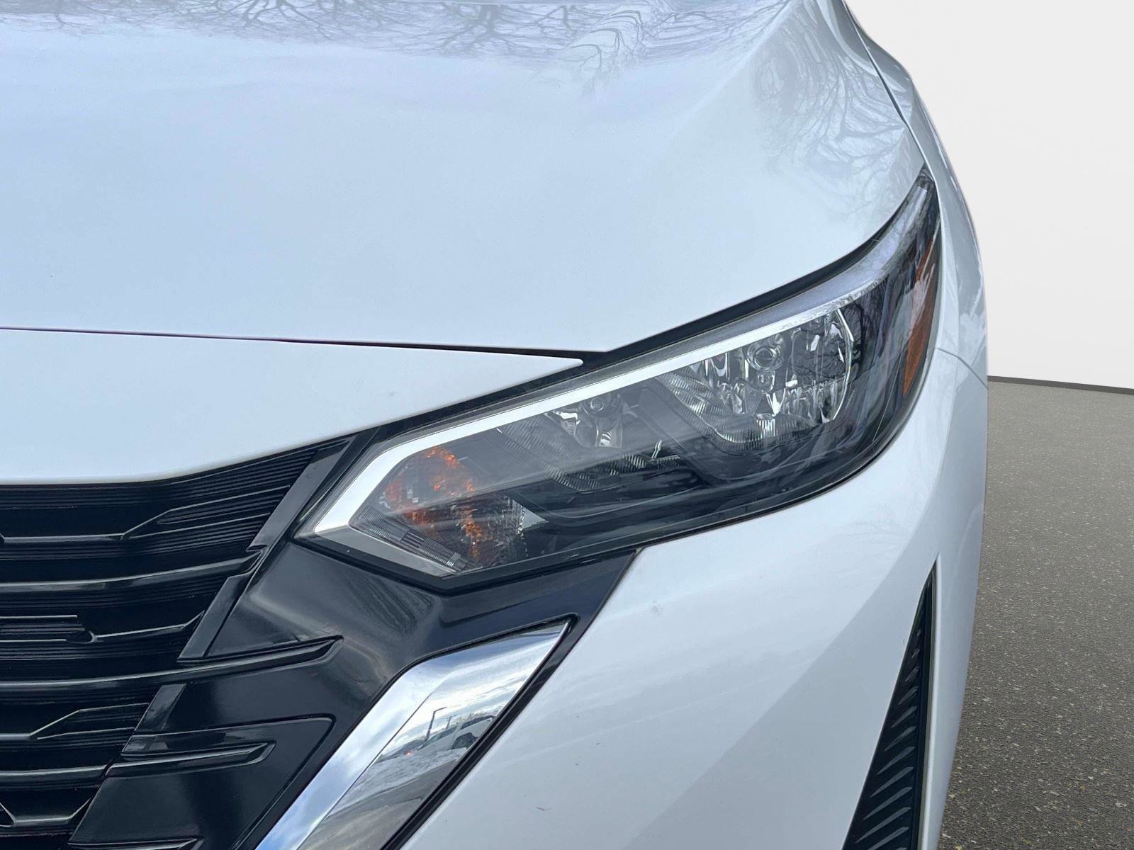 Certified 2024 Nissan Sentra SV w/ All-Weather Package image 10