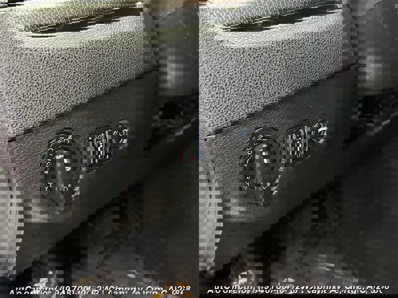 Used 2012 Chrysler 300 S image 18