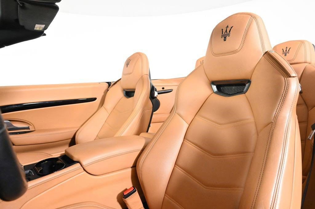 Used 2018 Maserati GranTurismo Sport RWD image 17