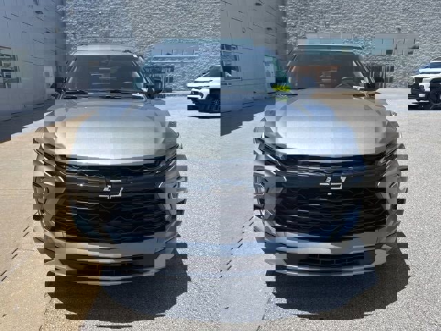 Certified 2023 Chevrolet Blazer LT w/ Convenience Package image 2