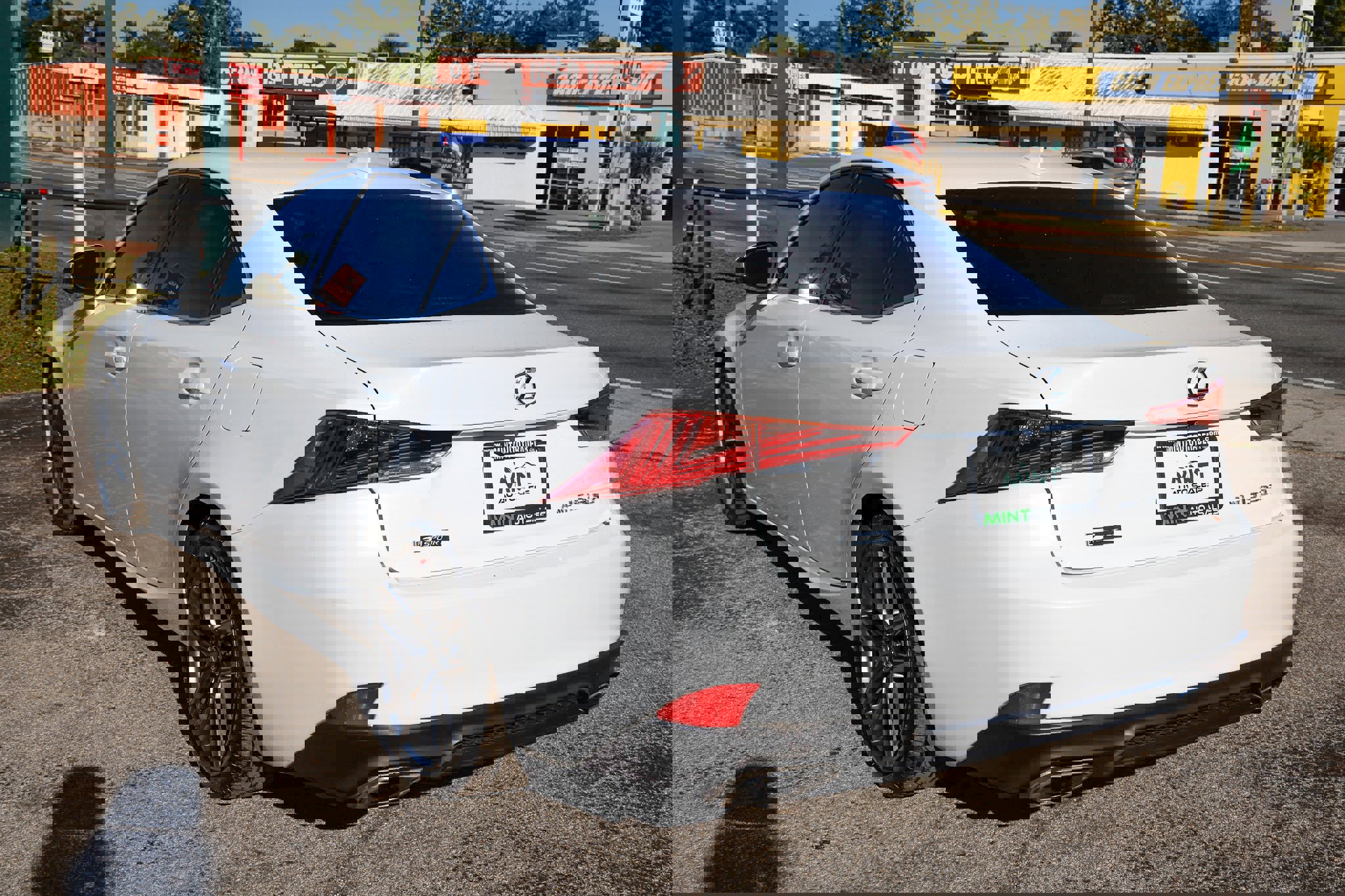 Used 2019 Lexus IS 300 AWD image 10