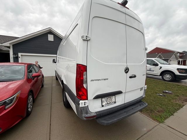 Used 2021 Mercedes-Benz Sprinter 2500 w/ Driver Convenience Package image 5