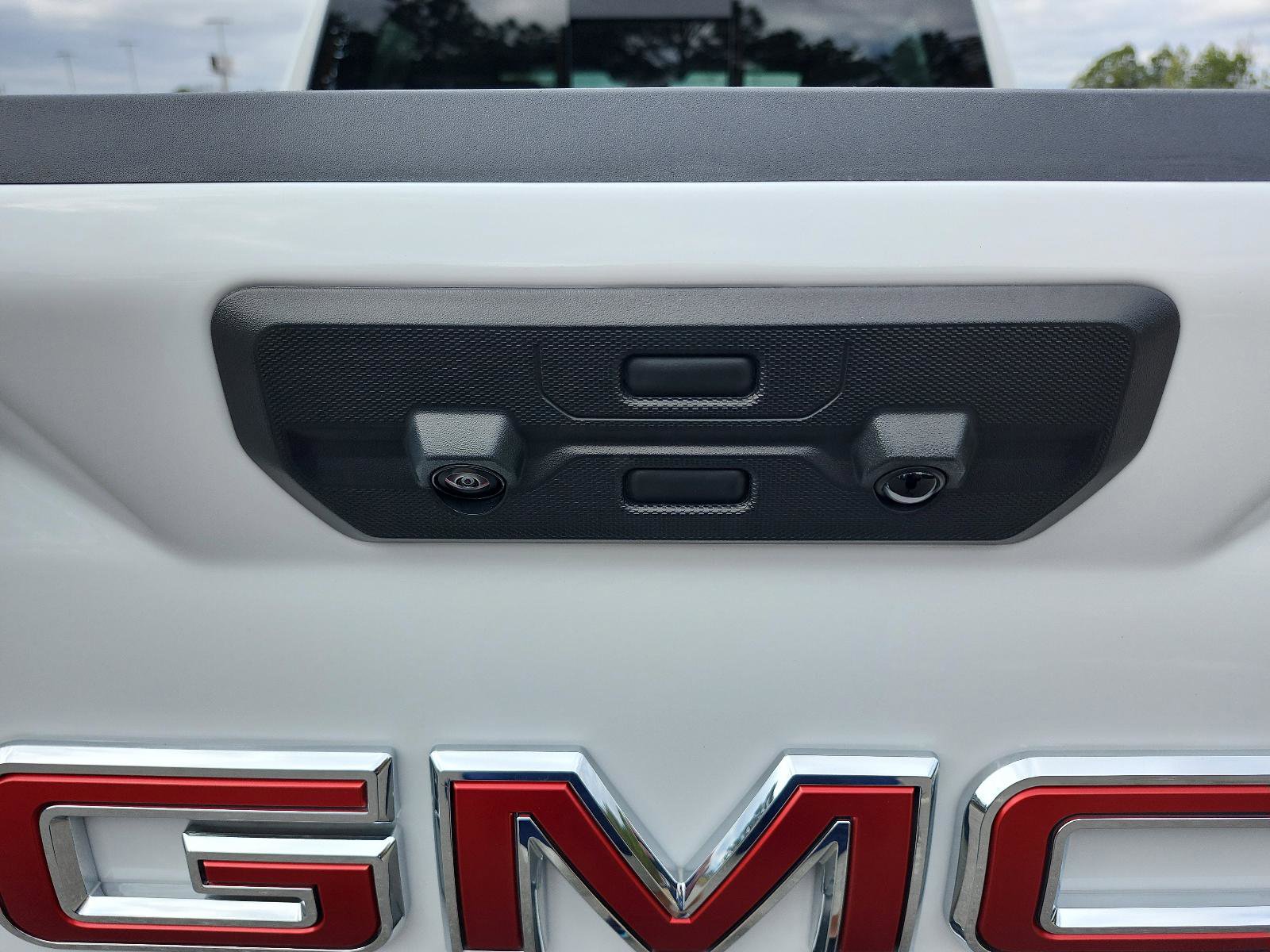 Certified 2025 GMC Sierra 1500 AT4 w/ AT4 Premium Package image 11