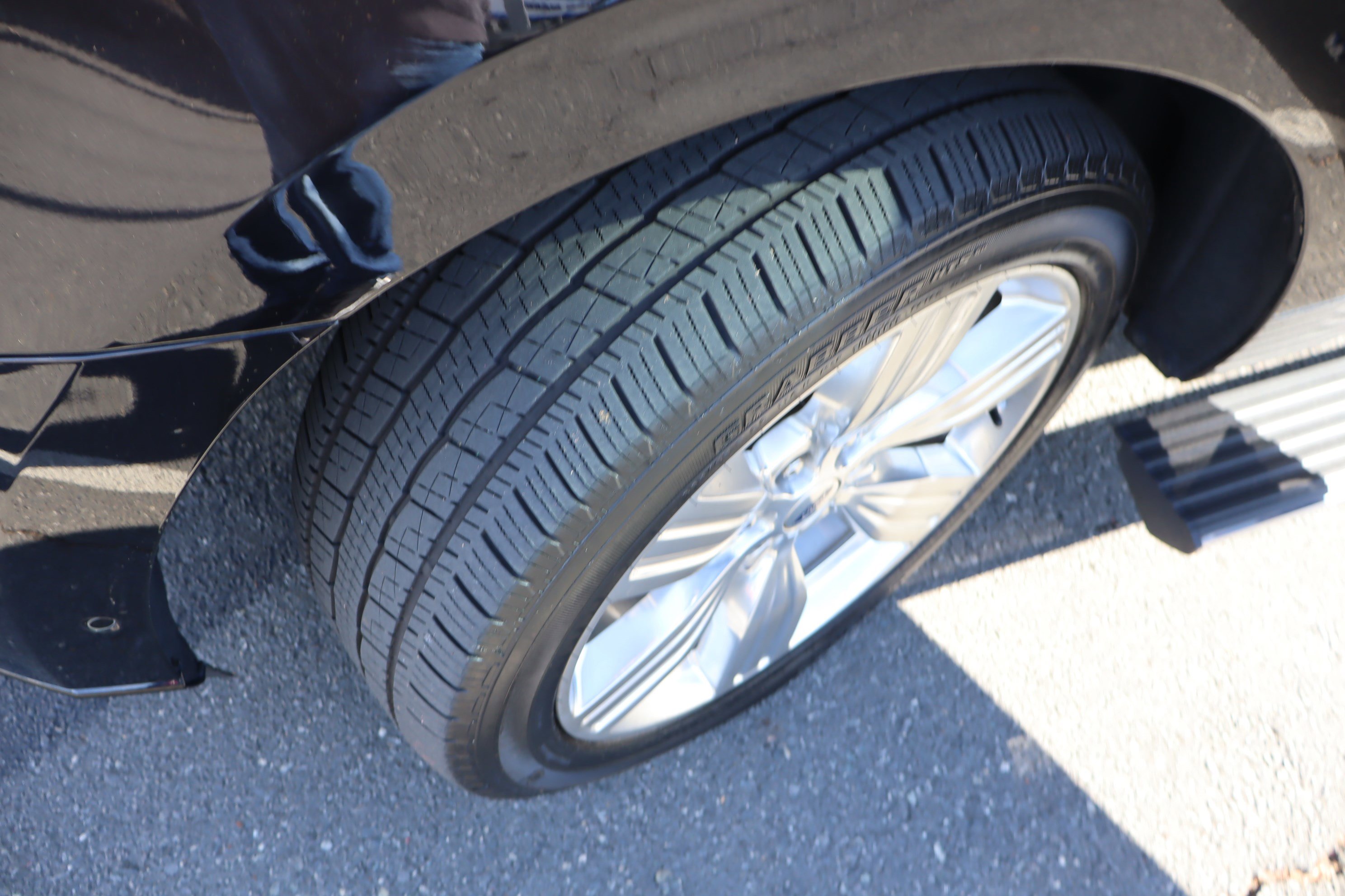 Used 2024 Ford Expedition Platinum image 46