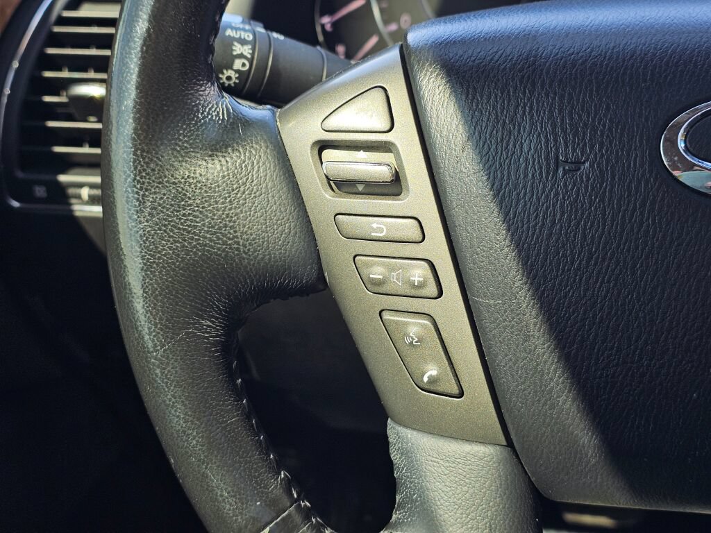 Used 2012 INFINITI QX56 4WD w/ Theater Pkg image 28
