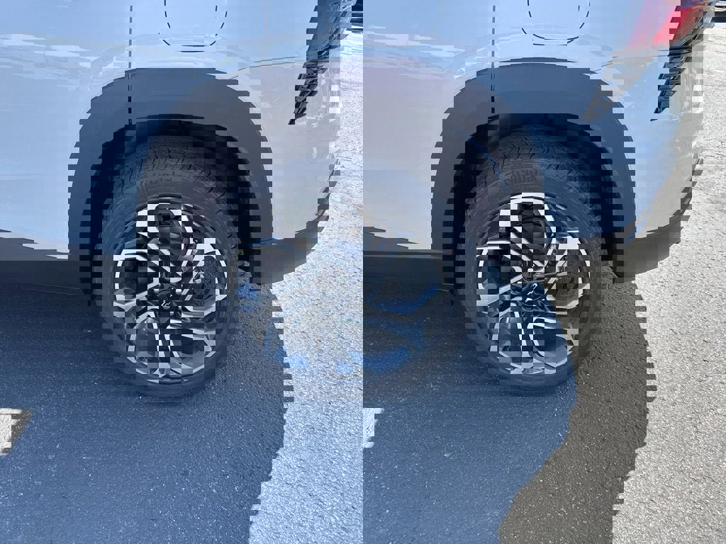 New 2025 Chevrolet Trax RS w/ Driver Confidence Package image 12