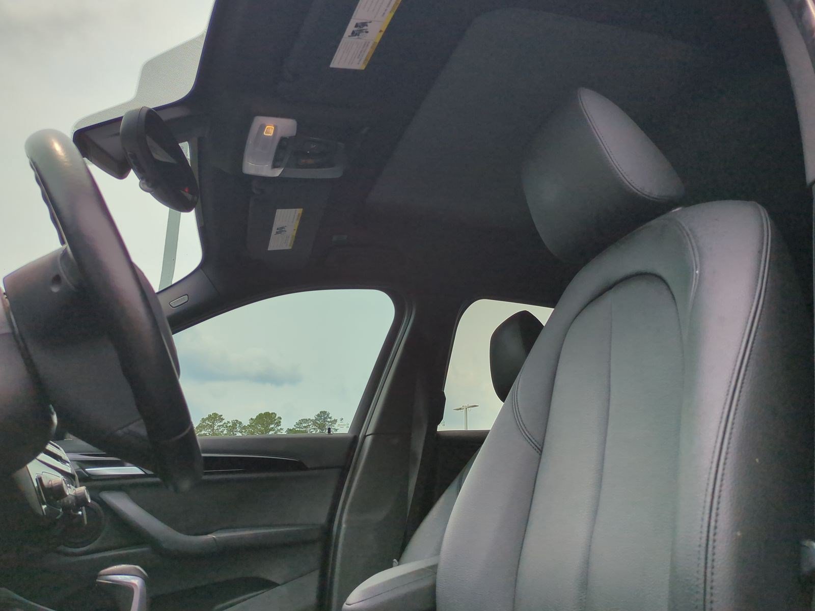 Used 2018 BMW X1 sDrive28i FWD image 16
