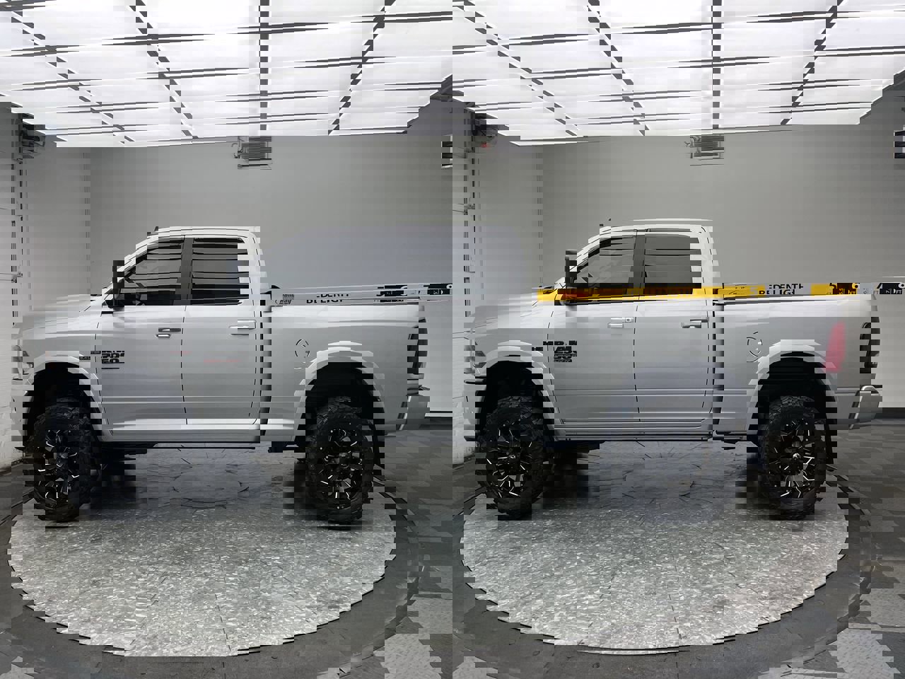 Used 2018 RAM 2500 Big Horn w/ Sport Appearance Group image 7