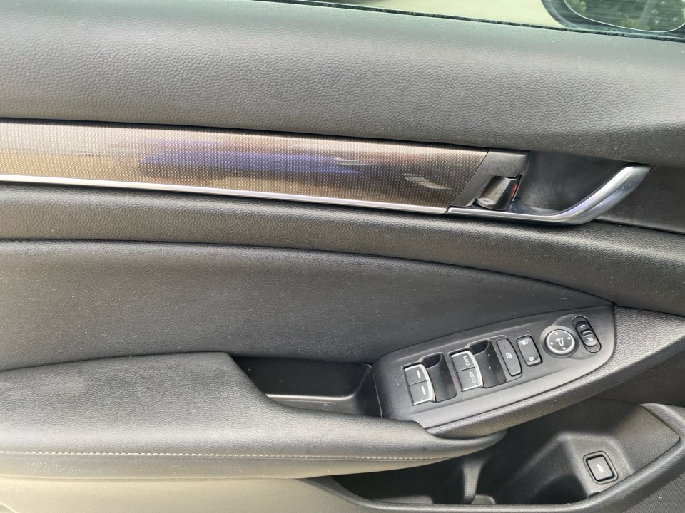 Used 2021 Honda Accord Sport image 36
