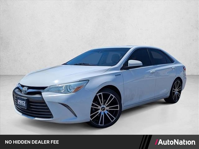 Used 2016 Toyota Camry XLE w/ Moonroof Package