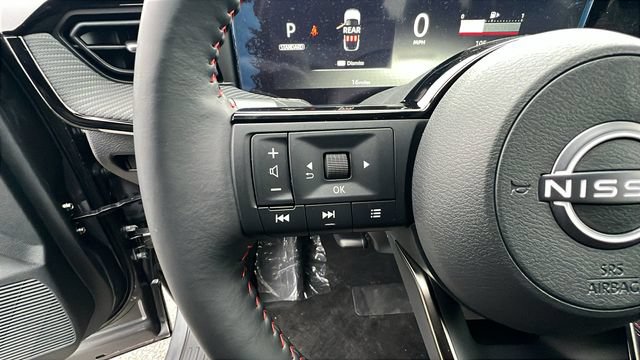 New 2025 Nissan Kicks SR w/ Illumination Package AWD/4WD image 29