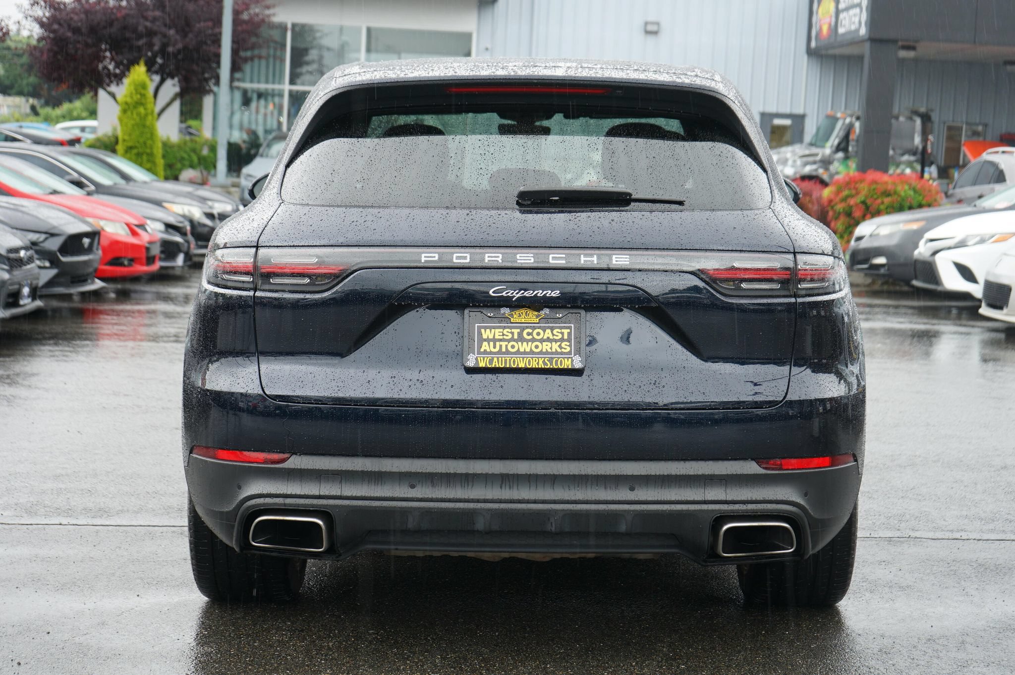 Used 2021 Porsche Cayenne AWD/4WD image 4