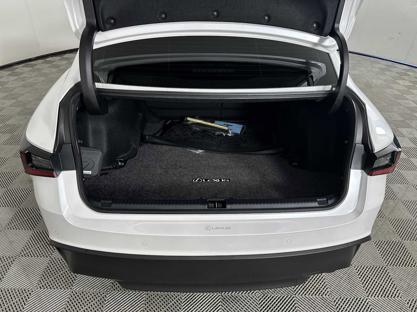 Used 2024 Lexus IS 300 w/ Comfort Package image 26