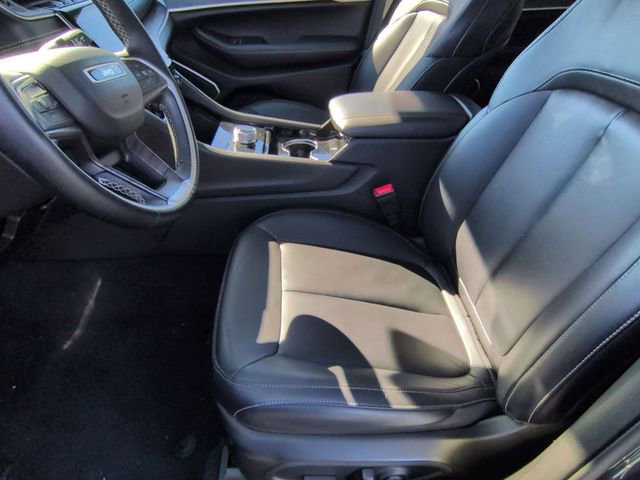 Used 2022 Jeep Grand Cherokee L Limited image 14