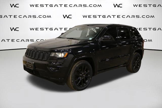 Used 2021 Jeep Grand Cherokee Laredo X image 1