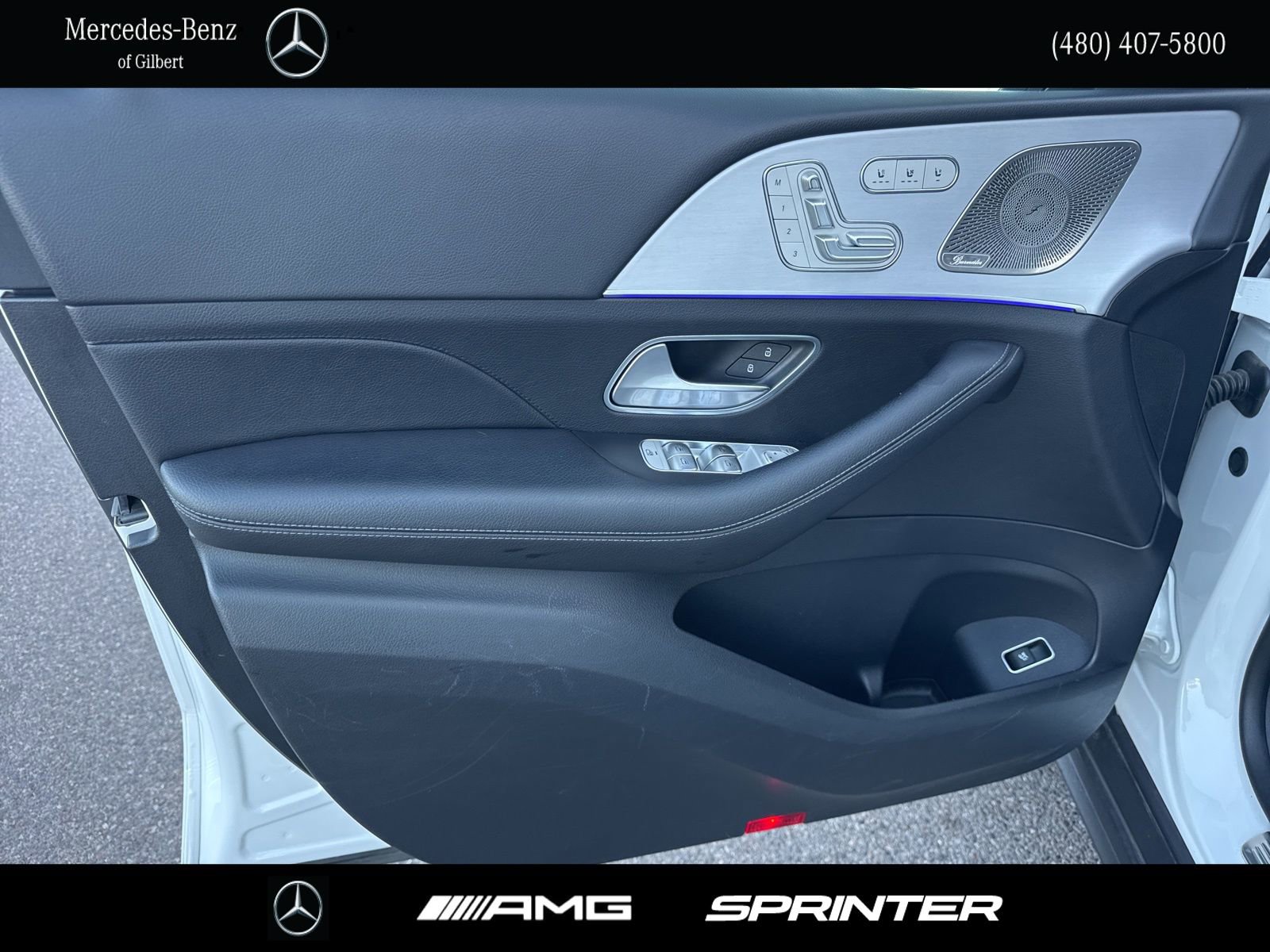 Used 2024 Mercedes-Benz GLS 450 4MATIC image 11