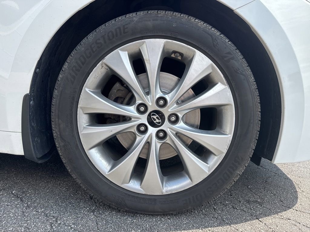 Used 2014 Hyundai Azera Limited FWD image 51