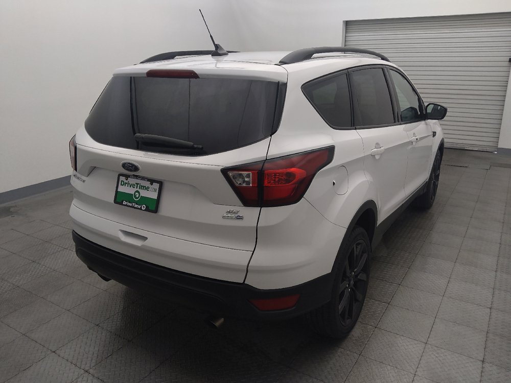 Used 2019 Ford Escape SE AWD/4WD image 7