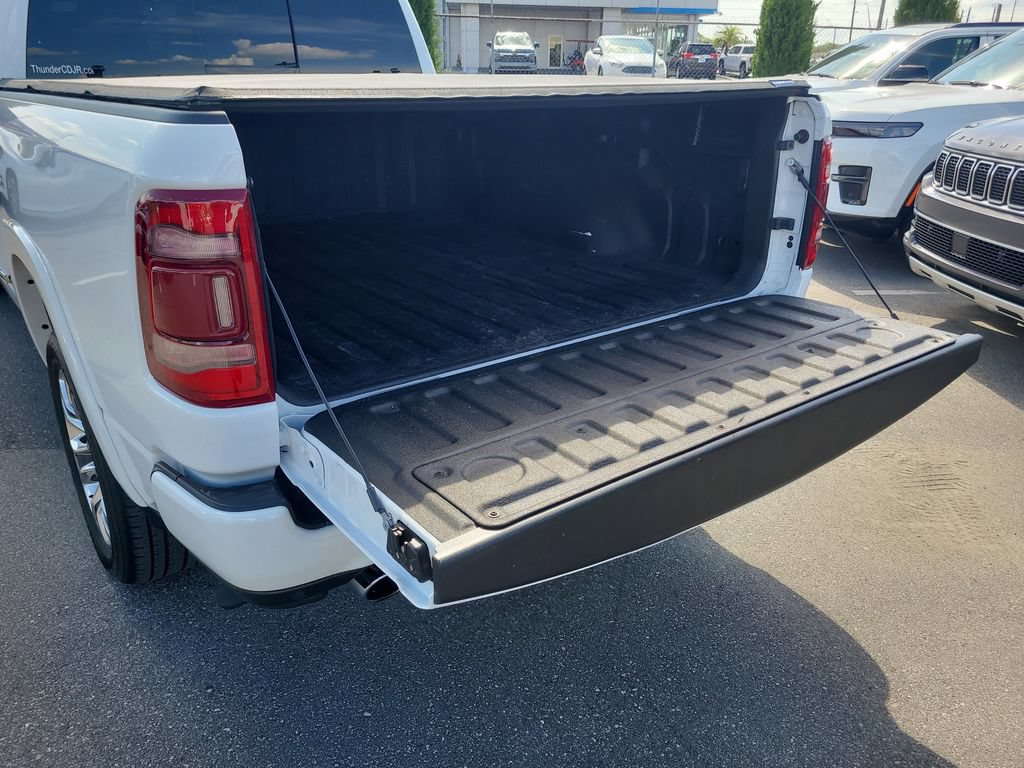 Certified 2022 RAM 1500 Limited w/ Bed Utility Group AWD/4WD image 9