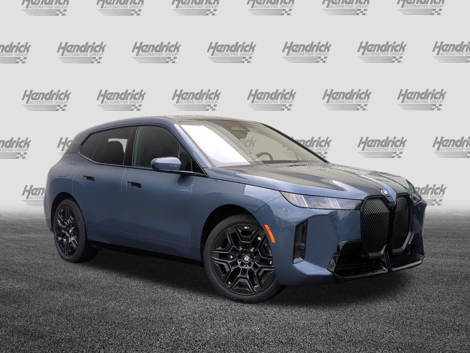 Certified 2026 BMW iX xDrive60 w/ M Sport Package AWD/4WD image 2